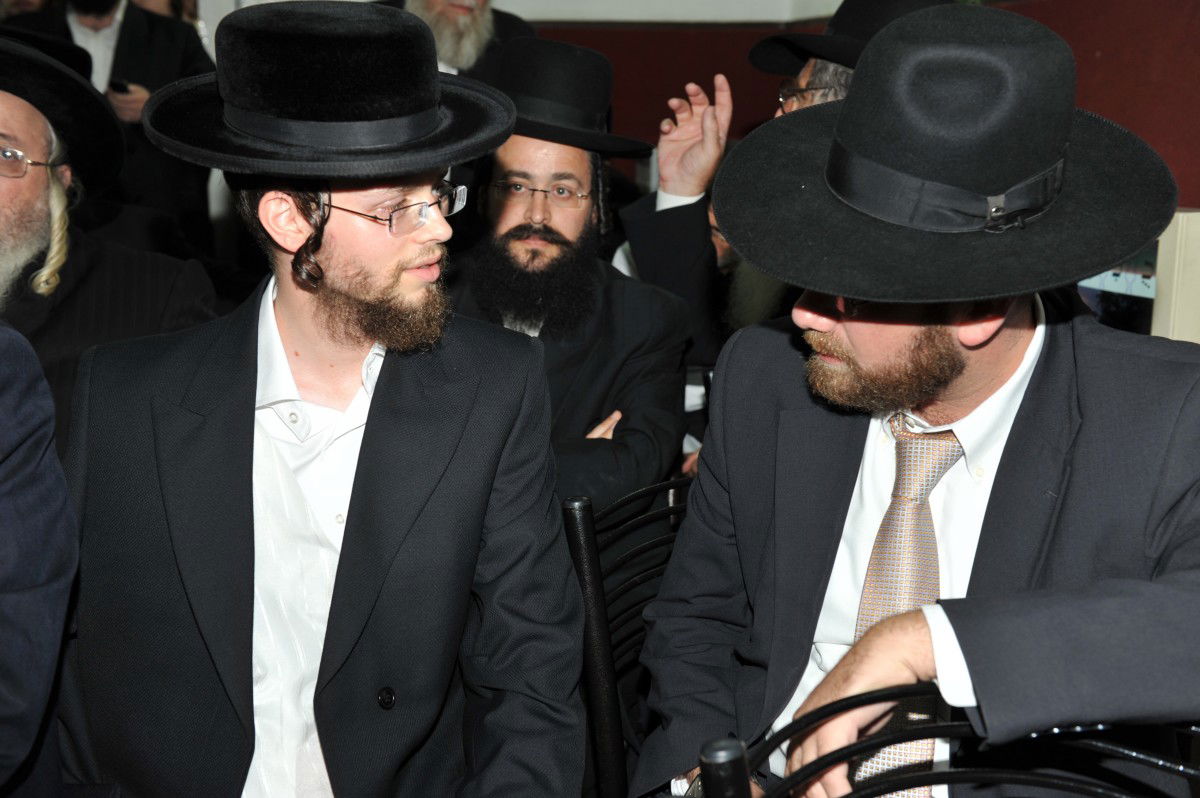 "קרע נוצר בליבי. אבל הגיע הזמן לצאת מאפילה לאור"