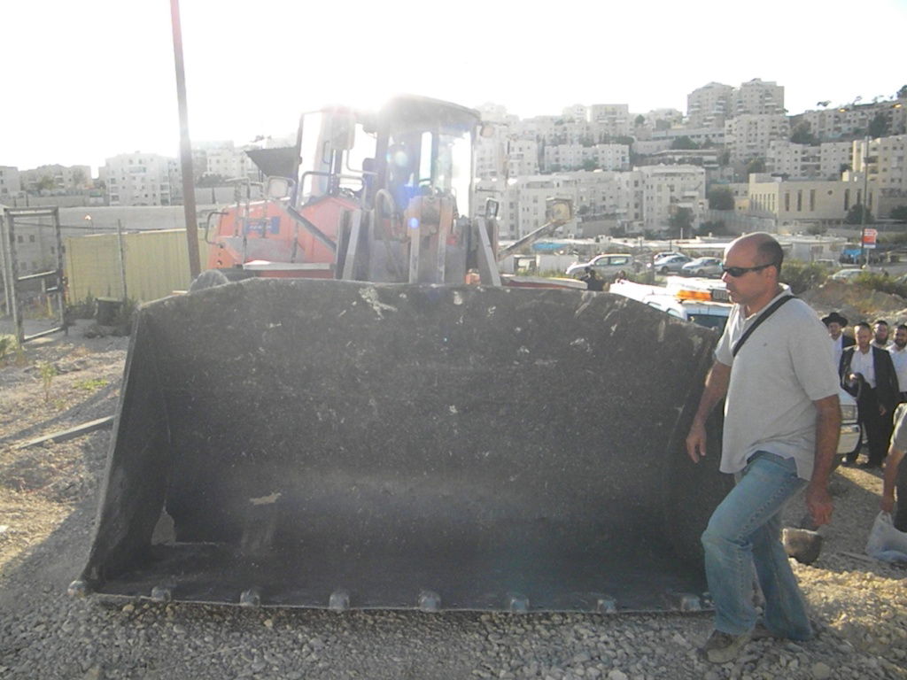 התרגיל של נאות הפסגה: העיתונאים נפלו בפח • צפו
