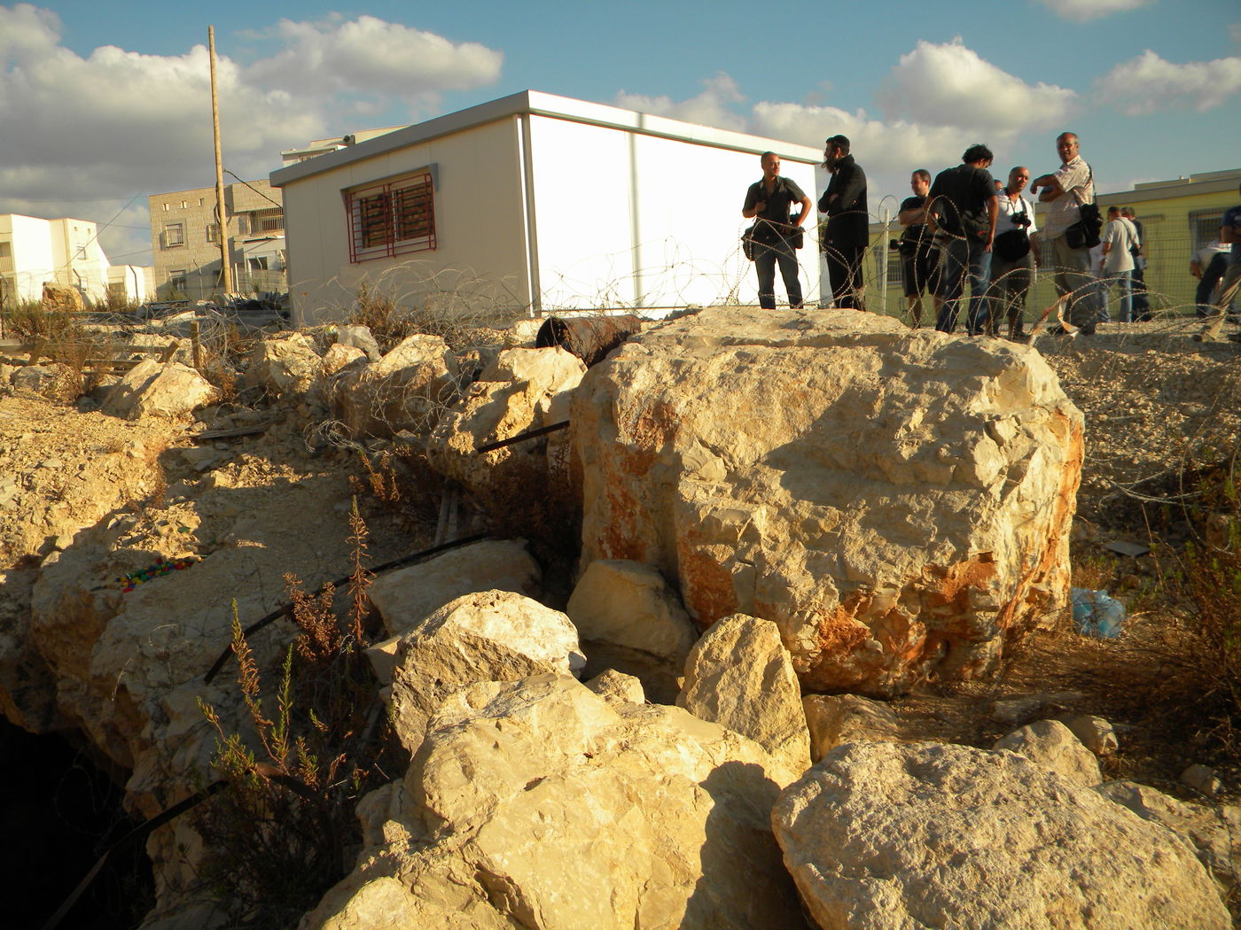 התרגיל של נאות הפסגה: העיתונאים נפלו בפח • צפו
