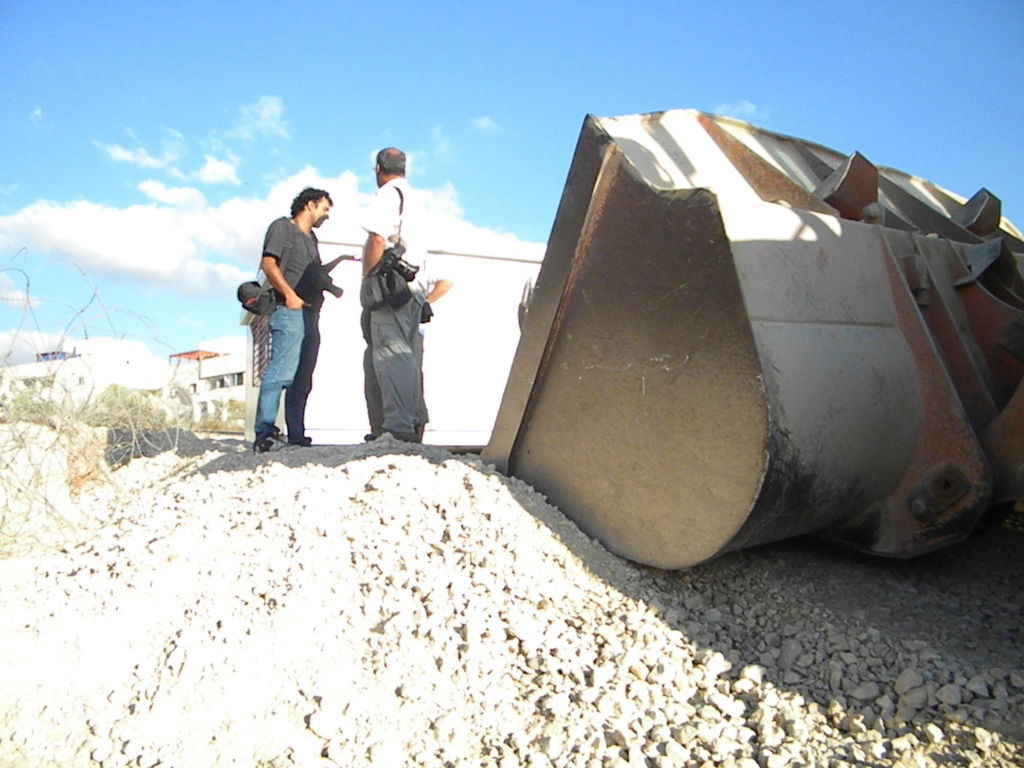 התרגיל של נאות הפסגה: העיתונאים נפלו בפח • צפו