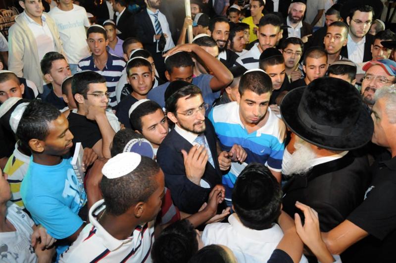 3:00 לפנות בוקר, הכותל המערבי: סליחות שבקעו רקיעים