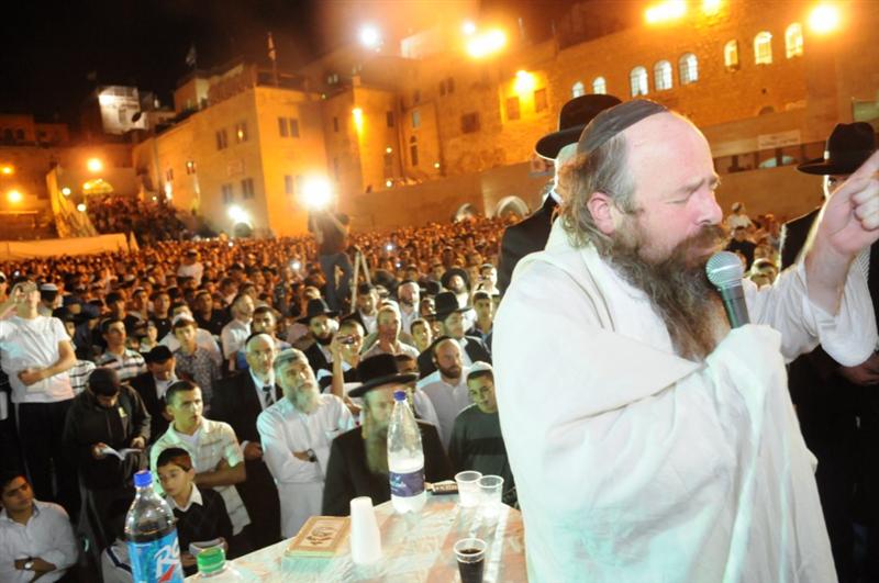 3:00 לפנות בוקר, הכותל המערבי: סליחות שבקעו רקיעים