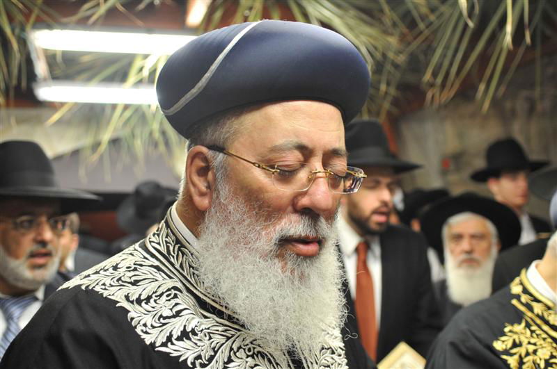 סליחות אחרונות לתשע"א: מרן הגר"ע ורבבות בכותל