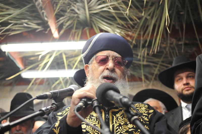 סליחות אחרונות לתשע"א: מרן הגר"ע ורבבות בכותל