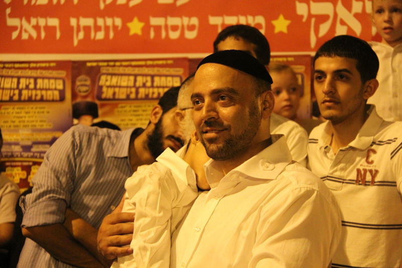 בית השואבה במישקולץ: רבבות ברחוב - וידאו ותיעוד ענק