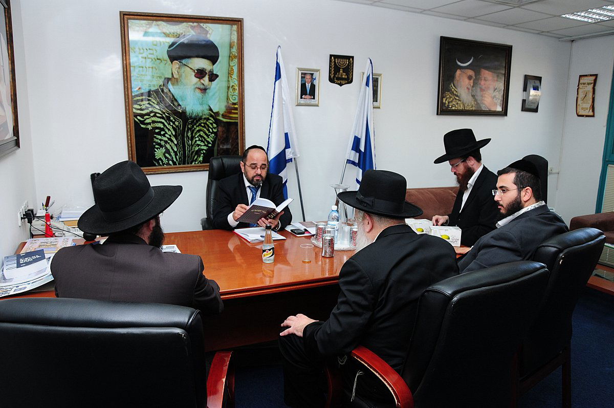 השרה לבנת גילתה למשלחת חב"ד: "מובילה מאבק בהקפאה"