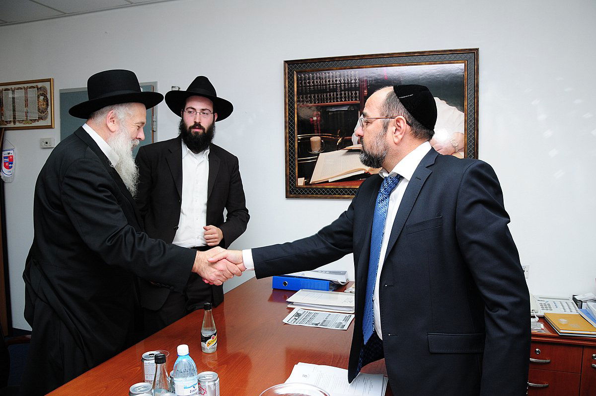 השרה לבנת גילתה למשלחת חב"ד: "מובילה מאבק בהקפאה"