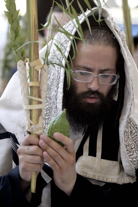 חרף המתיחות: מעמד אדיר של "ברכת כהנים" בכותל