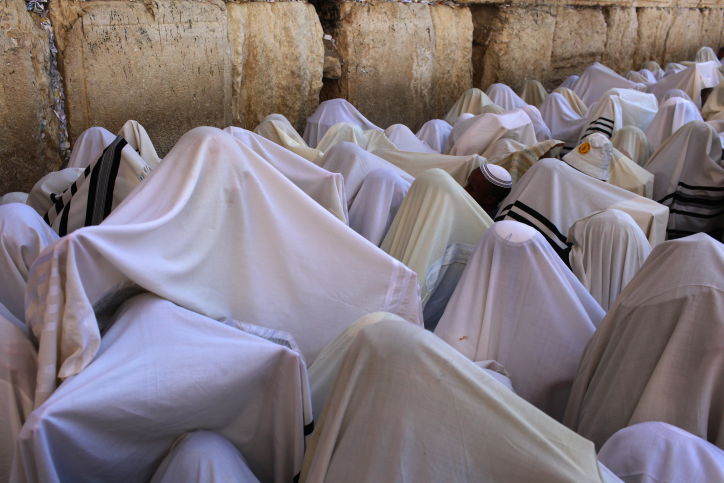 חרף המתיחות: מעמד אדיר של "ברכת כהנים" בכותל