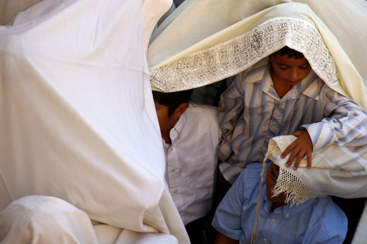 חרף המתיחות: מעמד אדיר של "ברכת כהנים" בכותל
