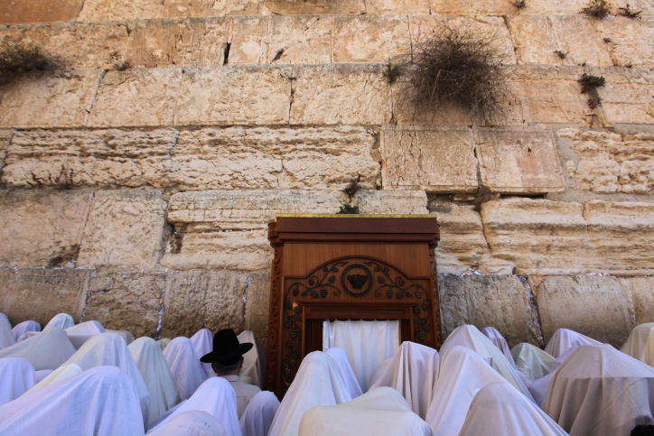 חרף המתיחות: מעמד אדיר של "ברכת כהנים" בכותל