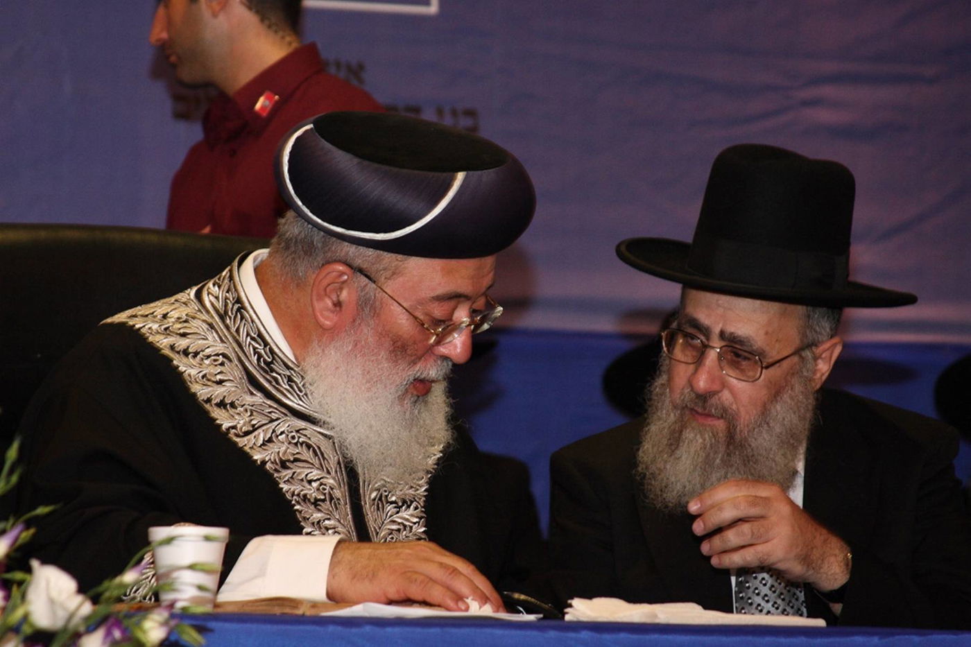 בסוכת הגר"י דרעי: גילויים חדשים על הבחירות בי-ם