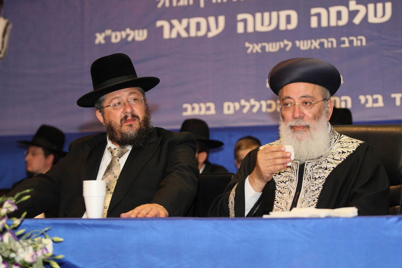 בסוכת הגר"י דרעי: גילויים חדשים על הבחירות בי-ם