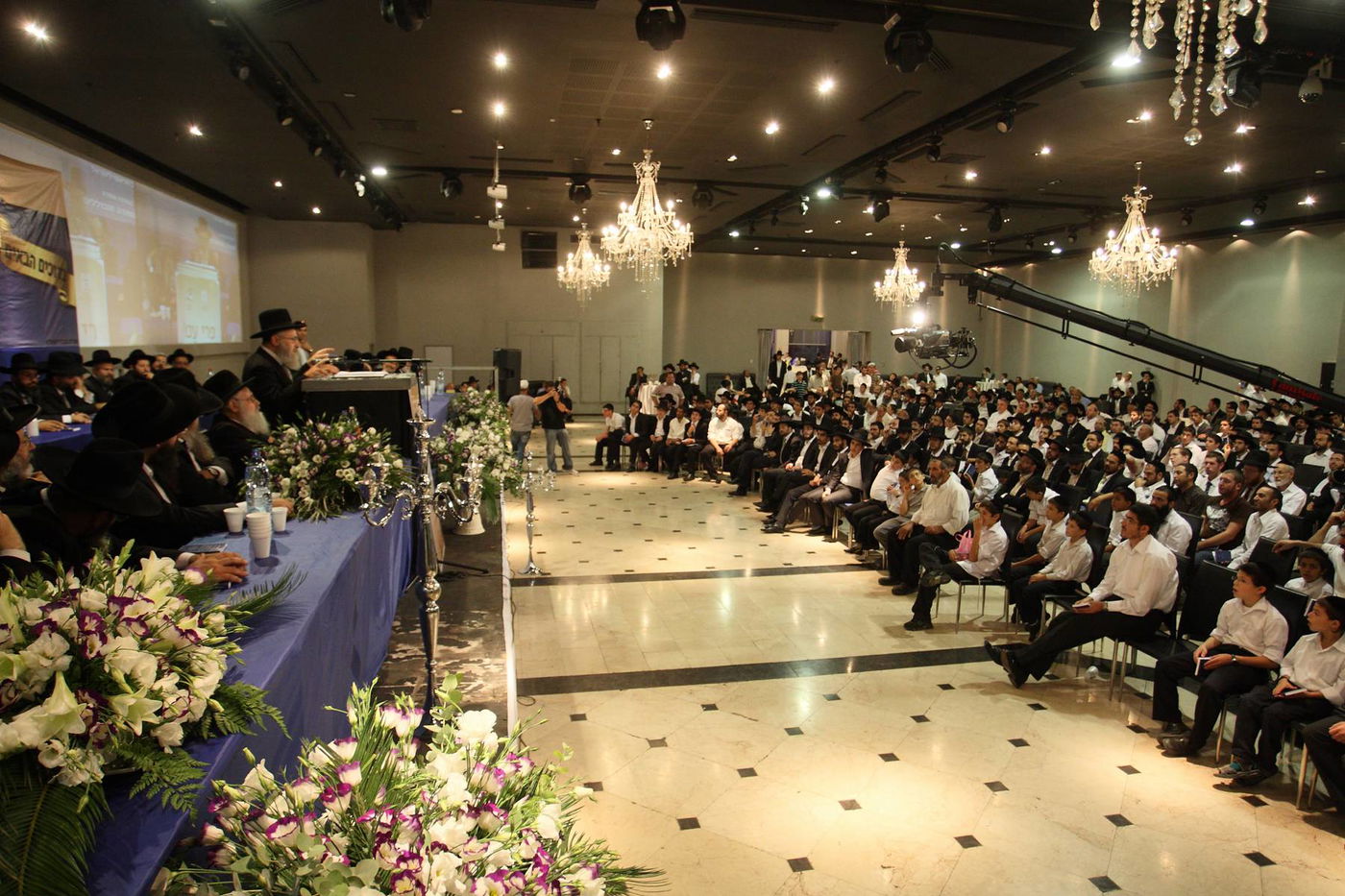 בסוכת הגר"י דרעי: גילויים חדשים על הבחירות בי-ם