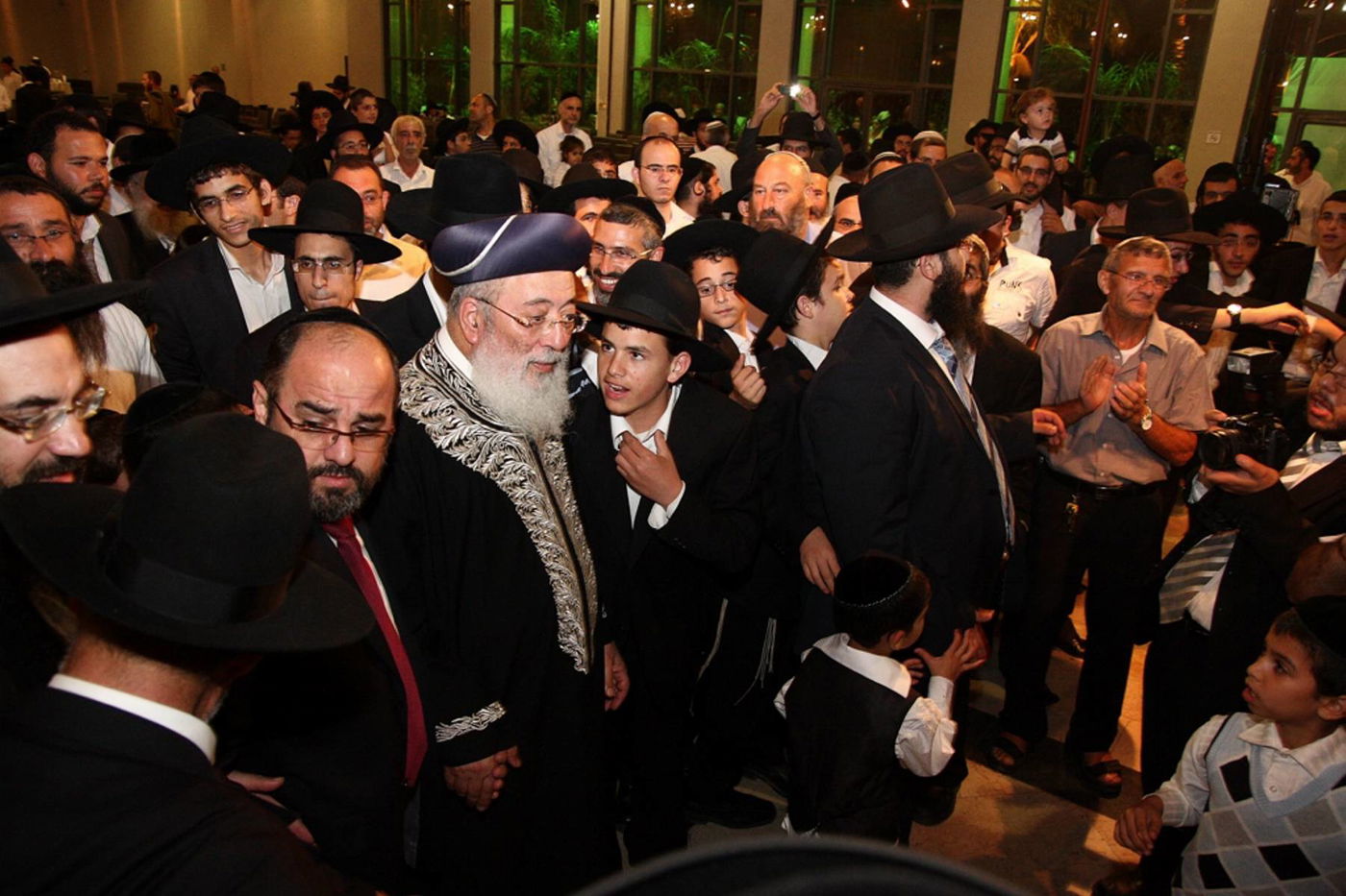 בסוכת הגר"י דרעי: גילויים חדשים על הבחירות בי-ם