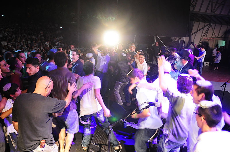 7,000 זעקו "אייכה" עם שולי ● גלריה