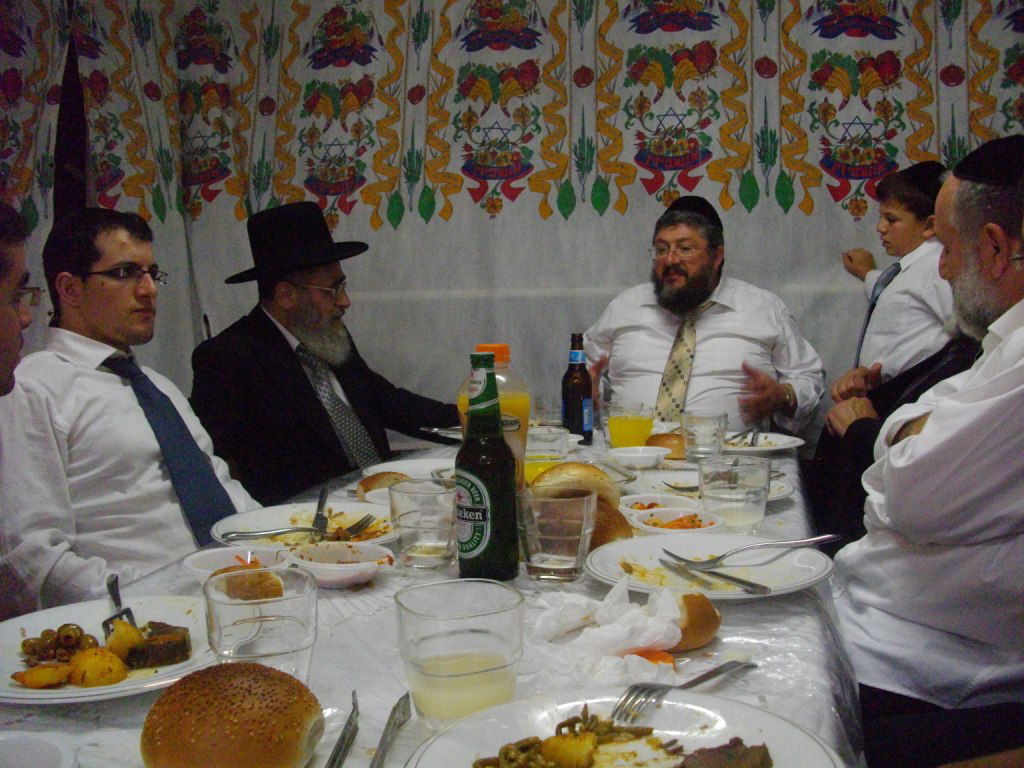 בסוכת הגר"י דרעי: גילויים חדשים על הבחירות בי-ם