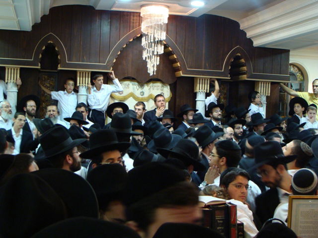 בישיבת "אהבת שלום" לא הפסיקו לרקוד