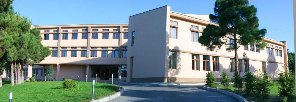 מדינה מוסלמית חנכה מוסד של חב"ד; פרס שלח ברכה