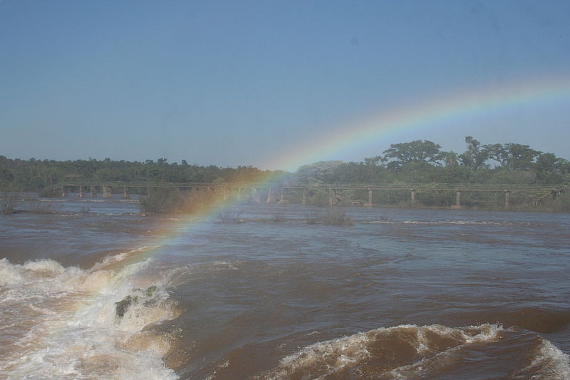 עוצר נשימה: תיעוד מרהיב מהמפלים הגדולים בעולם