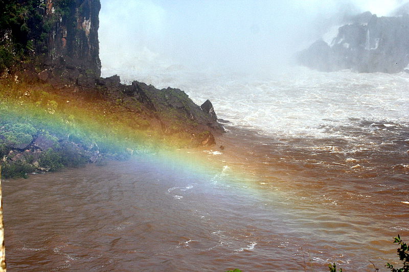 עוצר נשימה: תיעוד מרהיב מהמפלים הגדולים בעולם