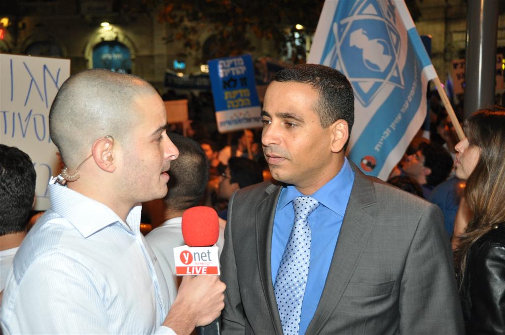 "זו לא מחאה נגד ציבור לומדי התורה. אנחנו בעדם"