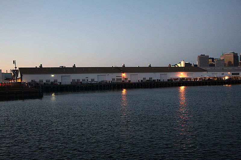 הגביר שתומך בחב"ד גילה: "מדוע אני תורם מיליונים?"