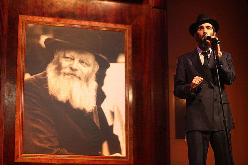 הגביר שתומך בחב"ד גילה: "מדוע אני תורם מיליונים?"