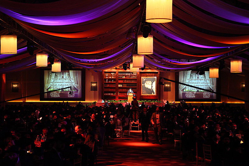 הגביר שתומך בחב"ד גילה: "מדוע אני תורם מיליונים?"