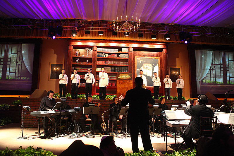 הגביר שתומך בחב"ד גילה: "מדוע אני תורם מיליונים?"