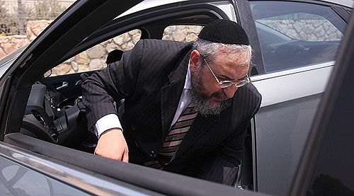 תגובה ראשונה. אמסלם