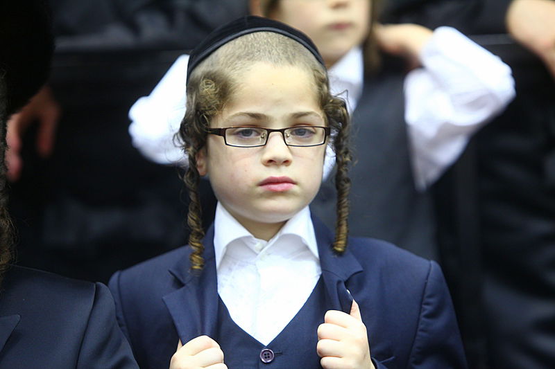 שׂוֹשׂ תָּשִׂישׂ: חתונת נכד כ"ק האדמו"ר מנדבורנא