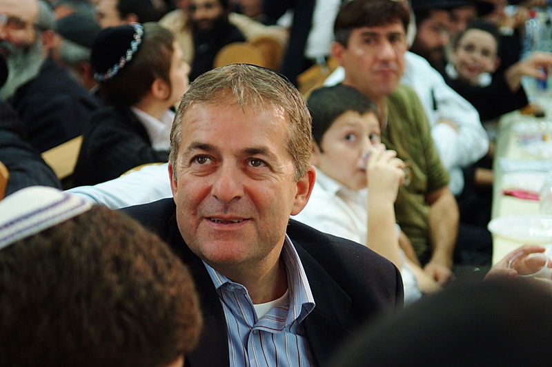 ה"חוזר" בירושלים, המזכיר בכפר-חב"ד, הנשיא ברוסיה