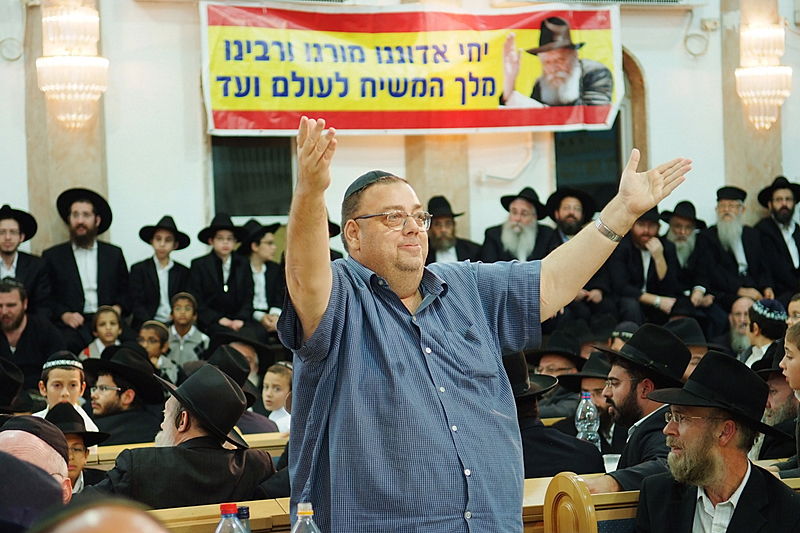 ה"חוזר" בירושלים, המזכיר בכפר-חב"ד, הנשיא ברוסיה