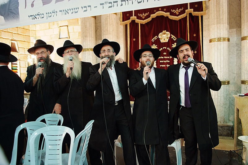 ה"חוזר" בירושלים, המזכיר בכפר-חב"ד, הנשיא ברוסיה