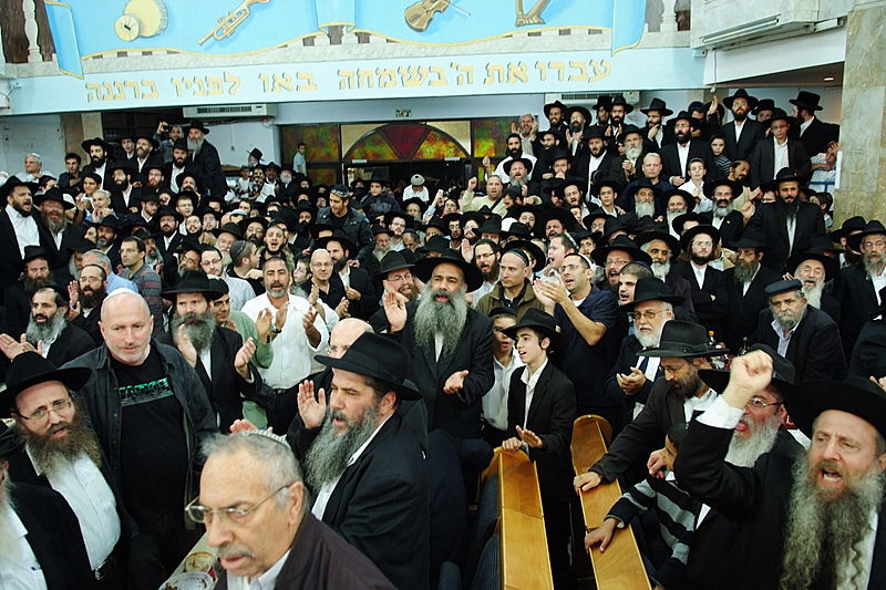 ה"חוזר" בירושלים, המזכיר בכפר-חב"ד, הנשיא ברוסיה