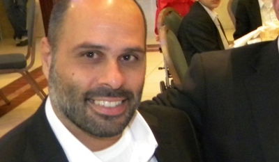 נחצה גבול: יוני מזרחי יגיש תלונה נגד רב העיר