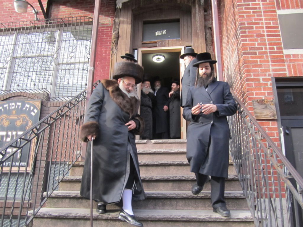 ביקור גומלין: האדמו"רים מדעעש וסאטמר