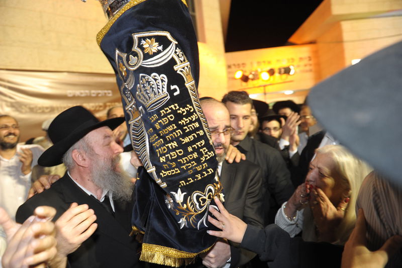 מרגי: "אני השר של הכיפות השקופות"