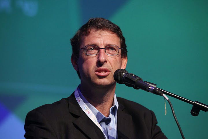 (חרדי) אחד מול 200