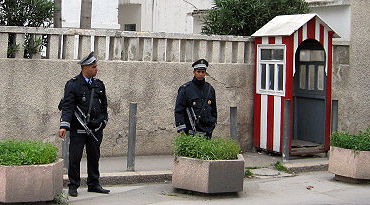 אבטחה סביב בית-חב"ד