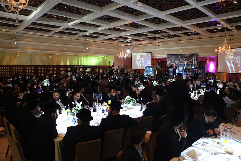 "קראוונים ביצהר זו בעיה? תסתכלו מה קורה במצרים"