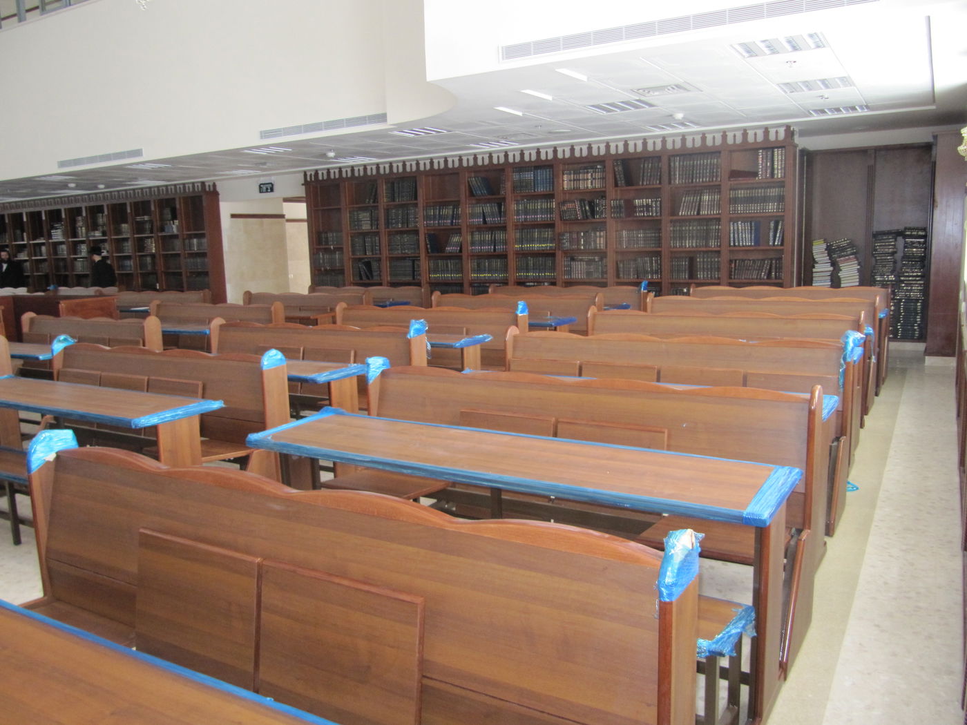 בעלזא חונכת בניין מפואר באשדוד