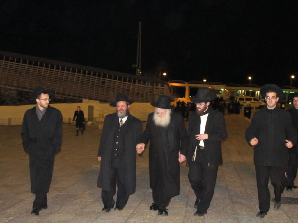 ליקווד בישראל: צפו בביקורו של רבי מתתיהו סלמון