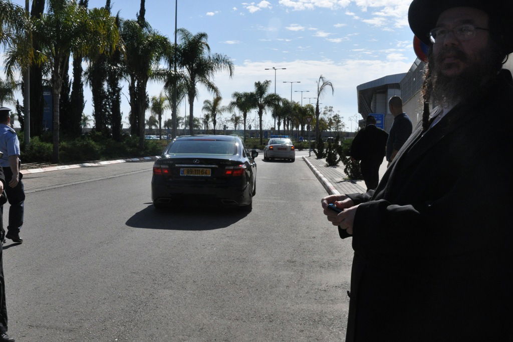 כ"ק האדמו"ר מסאטמר שליט"א נחת בישראל