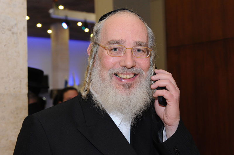 חיוך של נבחר ציבור