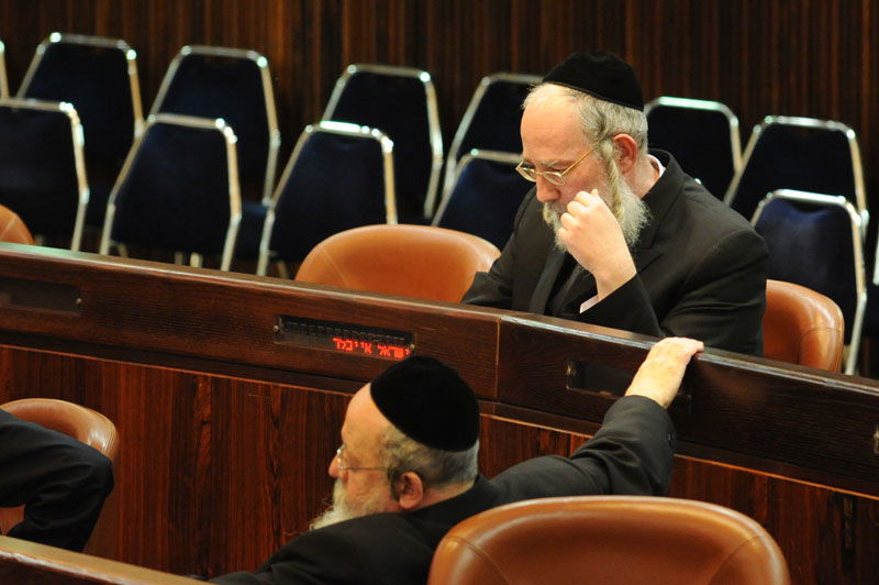 סגן שר החינוך מוזס ויו"ר הסיעה אייכלר