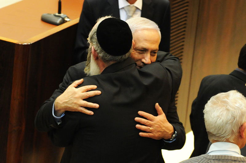 חיבוק ממלכתי מנתניהו