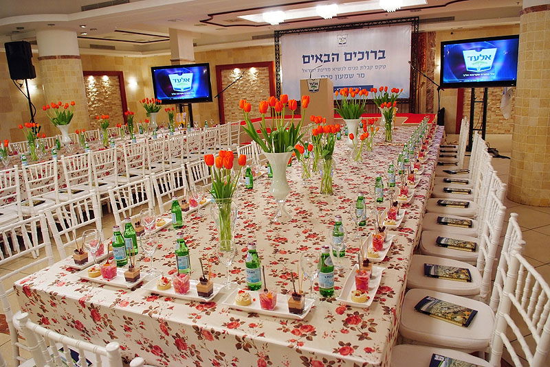 "האברכים צלולים, קחו דוגמה מהרב עובדיה"