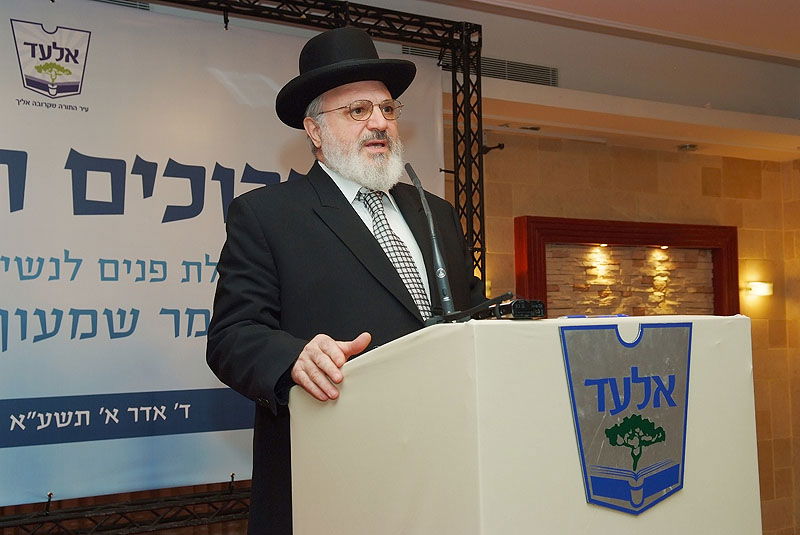 "האברכים צלולים, קחו דוגמה מהרב עובדיה"